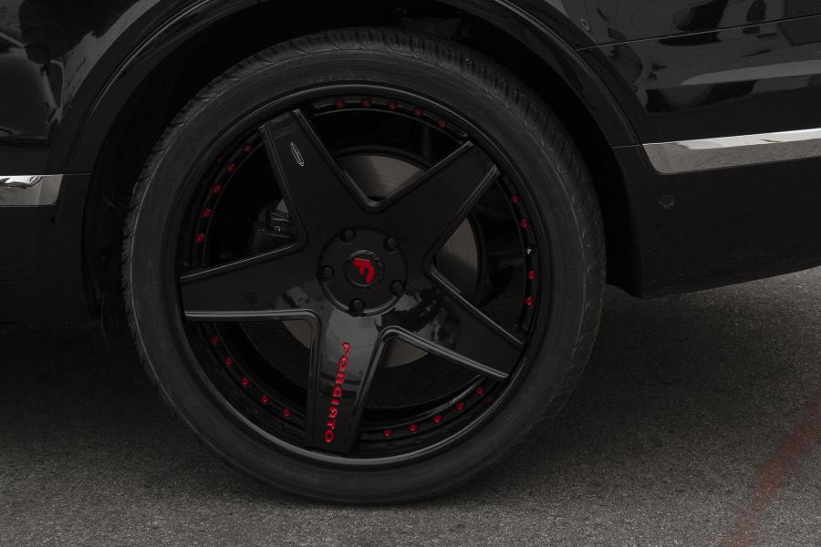 Колеса Bentley Bentayga on Forgiato Wheels (Classico-ECL) 2018 года  (фото 4 из 4)